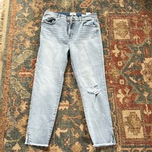 Kenzie Skinny Ankle Jeans. Size 10/30 waist. 24 in inseam